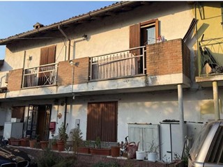 Quadrilocale in Vendita a Garlasco, 25'406&euro;, 301 m², con Box