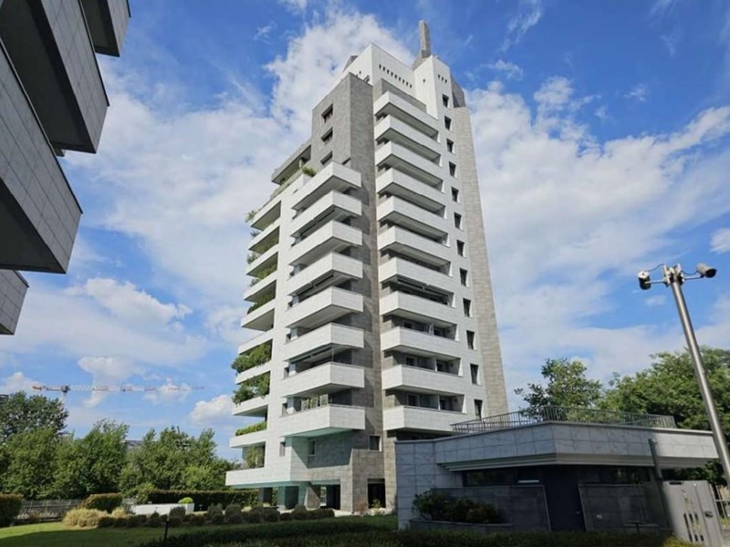 Quadrilocale in Vendita a Milano, 442'500&euro;, 141 m², con Box