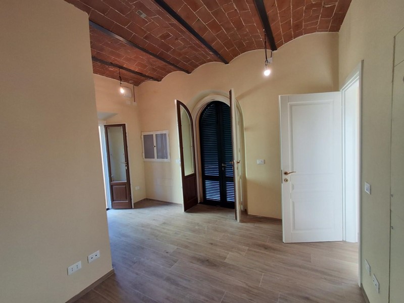Bilocale in Vendita a San Giuliano Terme, zona Agnano, 140'000&euro;, 50 m²