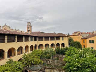Appartamento in Affitto a Pisa, 2'200&euro;, 130 m², arredato