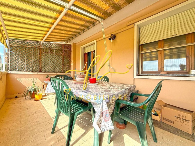 Appartamento in Vendita a Cecina, zona Cecina Marina, 288'000&euro;, 114 m², con Box