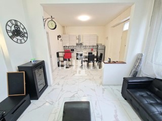 Bilocale in Vendita a Signa, 185'000&euro;, 59 m²
