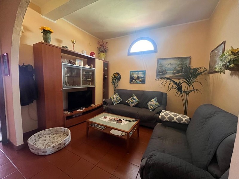 Appartamento in Vendita a Livorno, 115'000&euro;, 103 m²