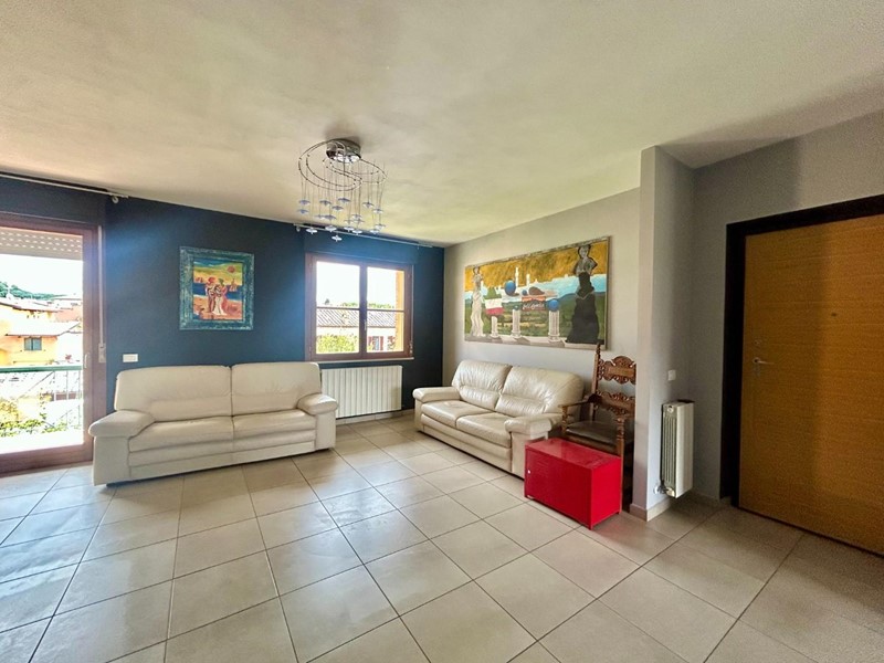 Appartamento in Vendita a Rapolano Terme, 235'000&euro;, 121 m², arredato, con Box