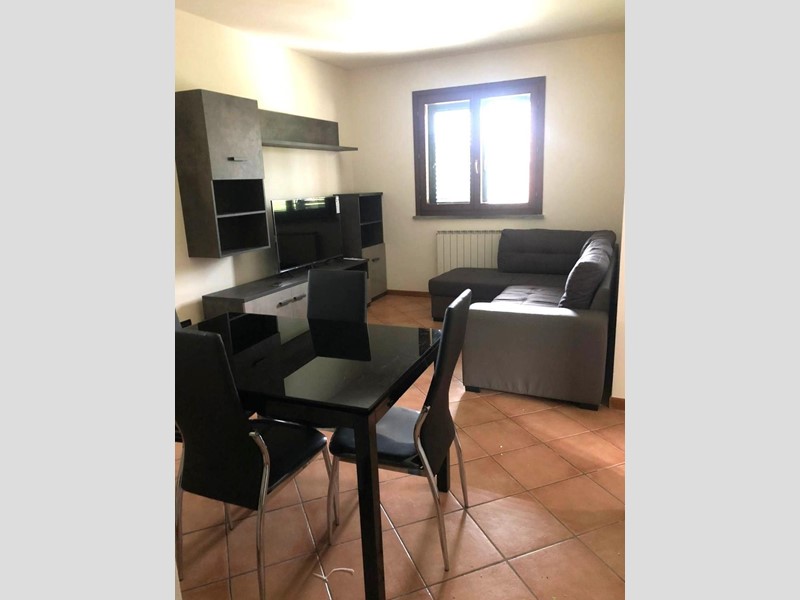 Trilocale in Vendita a Capannori, zona Lunata, 135'000&euro;, 70 m², arredato