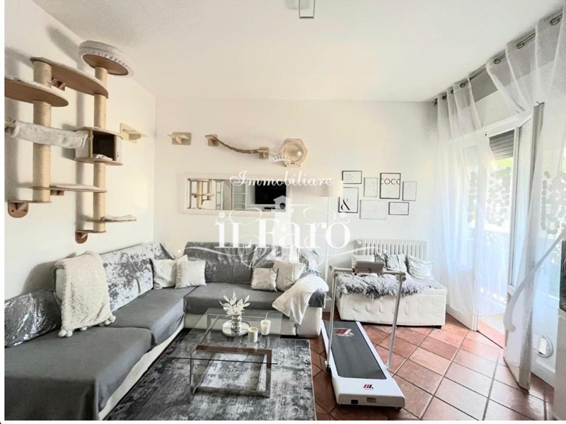 Appartamento in Vendita a San Giuliano Terme, zona Arena Metato, 209'000&euro;, 120 m², con Box