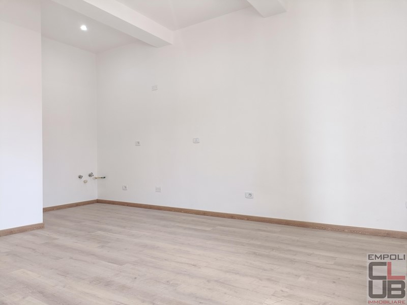 Trilocale in Vendita a Fucecchio, 90'000&euro;, 50 m²