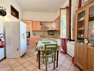 Bilocale in Vendita a Castelfiorentino, 140'000&euro;, 65 m², arredato