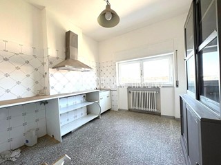 Quadrilocale in Vendita a Massa, 170'000&euro;, 90 m²