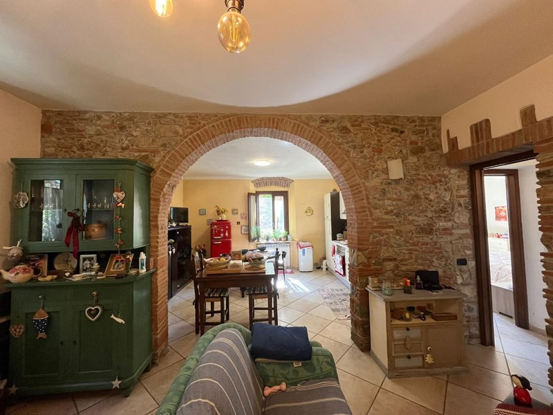 Appartamento in Vendita a Suvereto, 177'000&euro;, 95 m², arredato