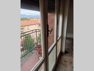 Appartamento in Vendita a Pisa, 225'000&euro;, 146 m²
