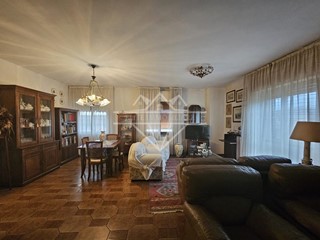 Appartamento in Vendita a Massa, 199'000&euro;, 97 m²