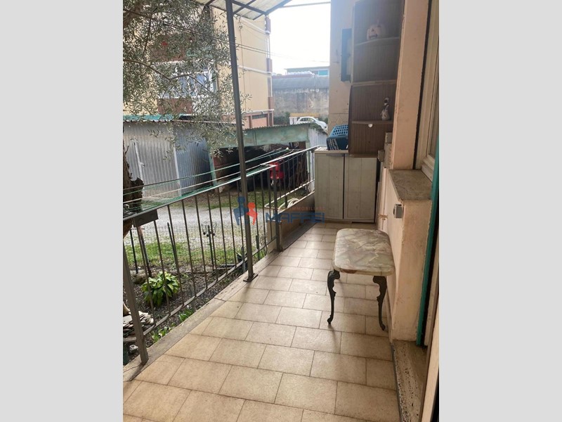 Appartamento in Vendita a Viareggio, 180'000&euro;, 80 m², arredato, con Box