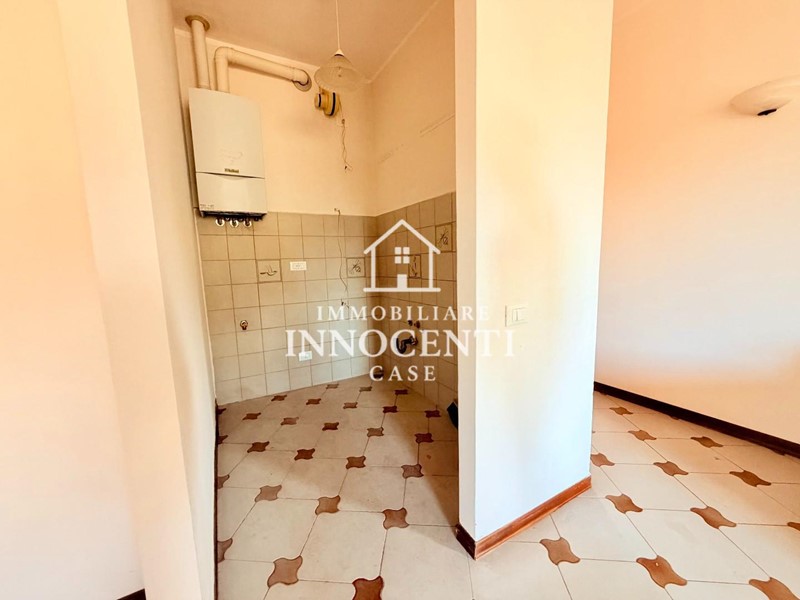 Trilocale in Vendita a Massa, 240'000&euro;, 65 m²