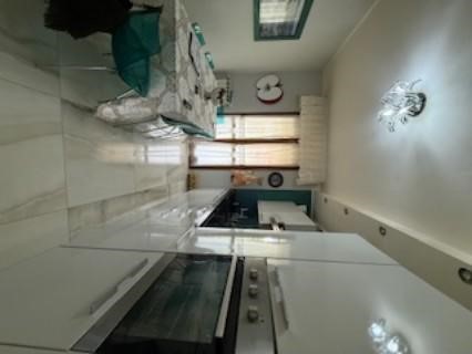 Appartamento in Vendita a Carrara, 240'000&euro;, 80 m², arredato