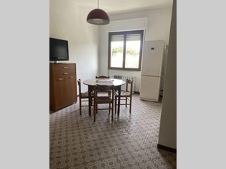 Quadrilocale in Vendita a Sarzana, zona Marinella di Sarzana, 140'000&euro;, 52 m², arredato