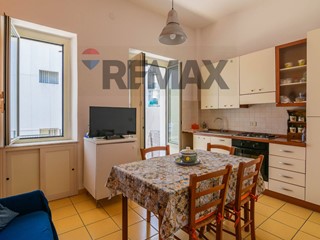 Appartamento in Vendita a Acireale, 115'000&euro;, 130 m²