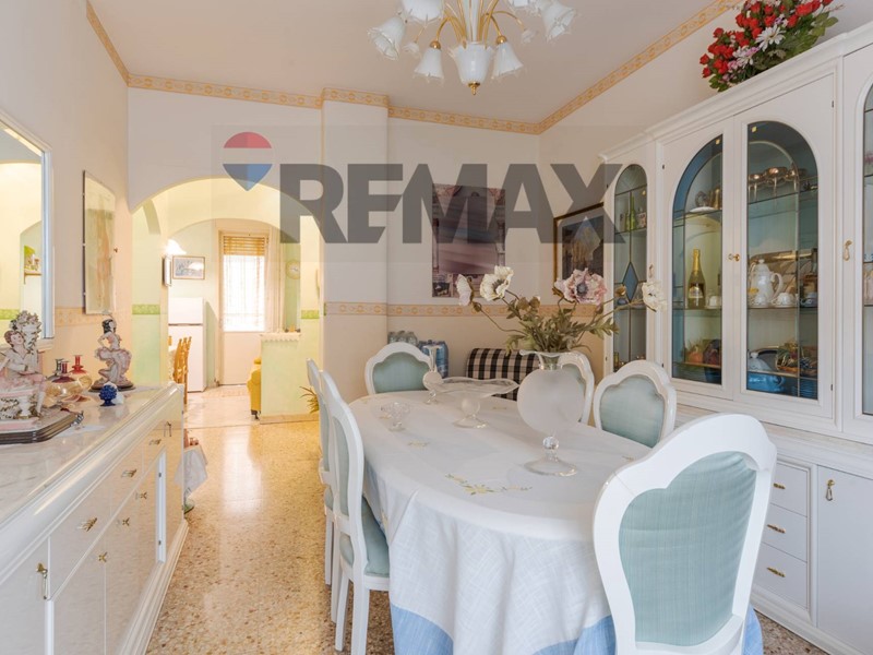 Quadrilocale in Vendita a Catania, 63'000&euro;, 96 m²