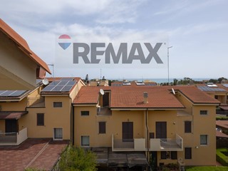 Appartamento in Vendita a Augusta, 170'000&euro;, 170 m²