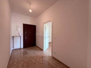 Quadrilocale in Affitto a Pescara, 900&euro;, 125 m²