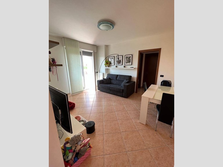 Trilocale in Affitto a Ferrara, 700&euro;, 80 m²