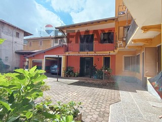 Bilocale in Vendita a Gozzano, 75'000&euro;, 75 m²