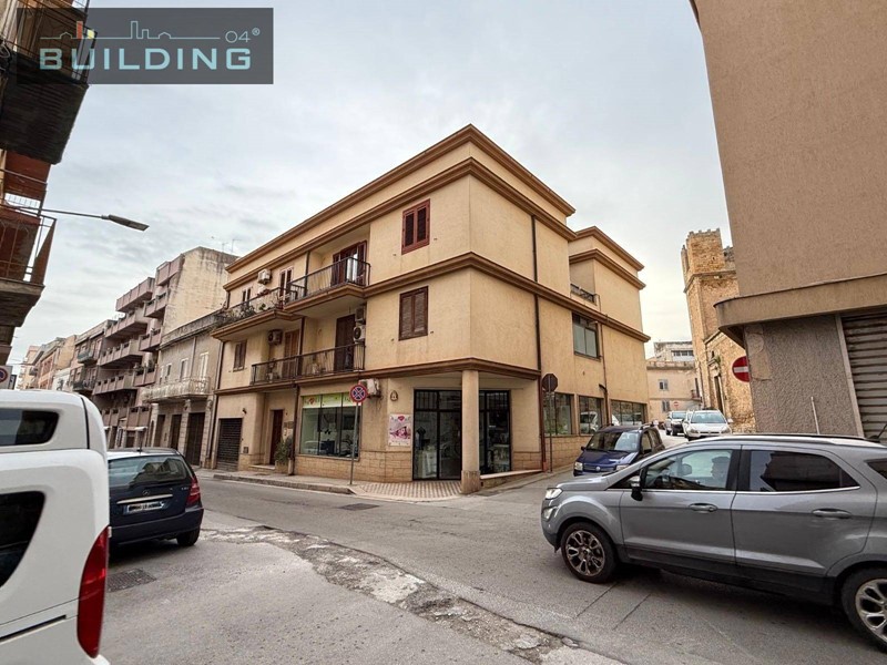 Appartamento in Vendita a Castelvetrano, 186'000&euro;, 135 m²
