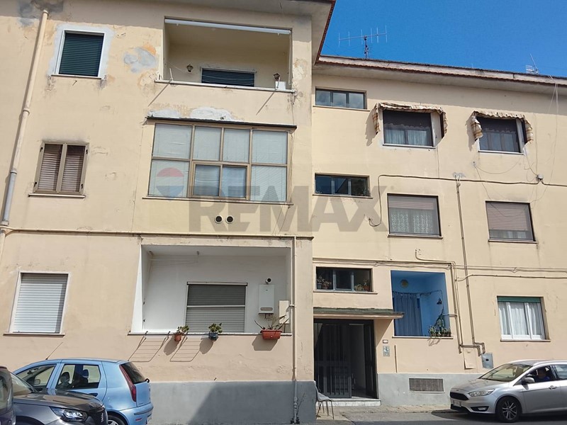 Trilocale in Vendita a Sessa Aurunca, 75'000&euro;, 65 m²