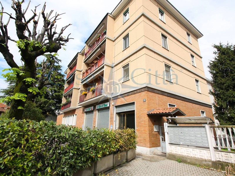 Bilocale in Vendita a Milano, 198'000&euro;, 72 m²