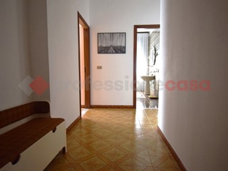 Quadrilocale in Vendita a Senerchia, 99'000&euro;, 125 m²