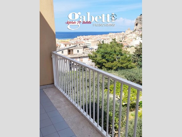 Quadrilocale in Vendita a Cefalù, 290'000&euro;, 75 m²