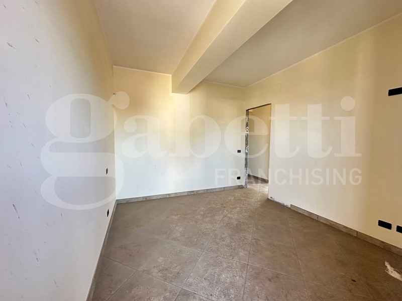 Appartamento in Vendita a Barcellona Pozzo di Gotto, 220'000&euro;, 175 m²