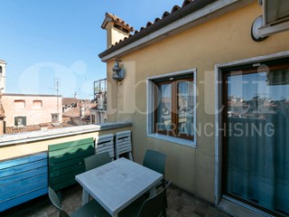 Appartamento in Vendita a Venezia, 650'000&euro;, 120 m²