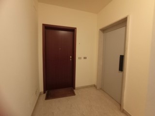 Quadrilocale in Affitto a Modena, zona Modena Est, 750&euro;, 95 m², arredato