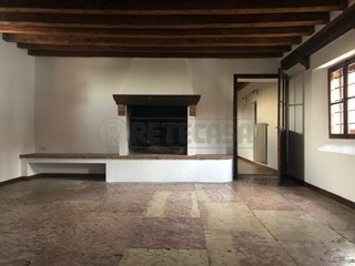 Trilocale in Affitto a Bassano del Grappa, zona S. Eusebio, 1'500&euro;, 180 m²