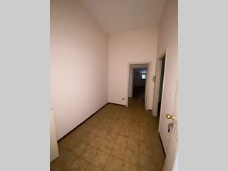 Appartamento in Vendita a Montegiorgio, 40'000&euro;, 115 m²