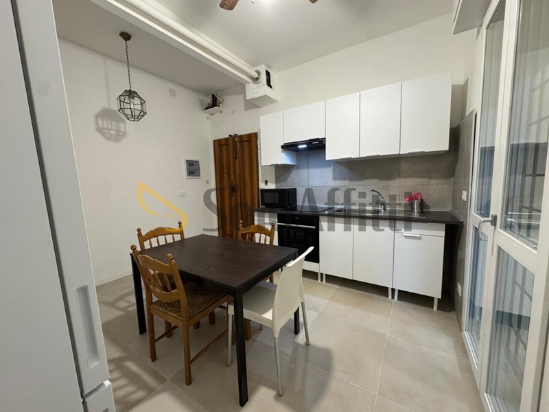 Appartamento in Affitto a Modena, 2'000&euro;, 120 m²