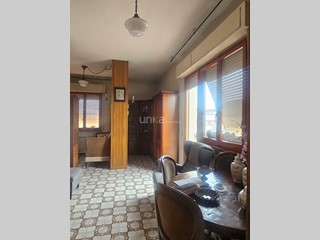 Appartamento in Vendita a Jesi, 240'000&euro;, 95 m², con Box