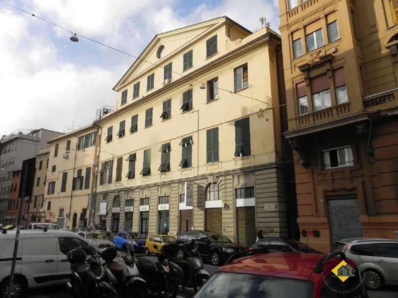Appartamento in Vendita a Genova, 62'250&euro;, 186 m²