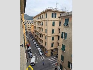 Quadrilocale in Vendita a Genova, 50'667&euro;, 98 m²