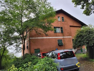 Appartamento in Vendita a Bargagli, 28'223&euro;, 176 m²