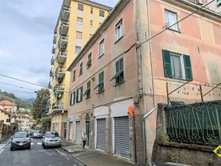 Appartamento in Vendita a Campomorone, 17'031&euro;, 93 m²