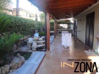 Quadrilocale in Vendita a Cerignola, 89'402&euro;, 212 m²