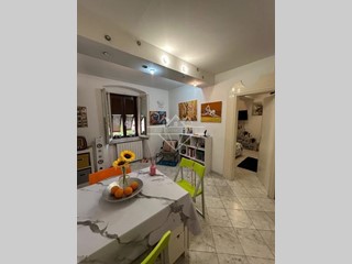 Quadrilocale in Affitto a Carrara, 700&euro;, 70 m²