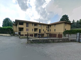 Quadrilocale in Vendita a Bernareggio, 94'000&euro;, 103 m², con Box