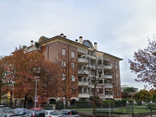 Quadrilocale in Vendita a Agrate Brianza, 199'000&euro;, 112 m², con Box