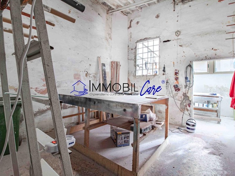 Bilocale in Vendita a Livorno, 65'000&euro;, 60 m²