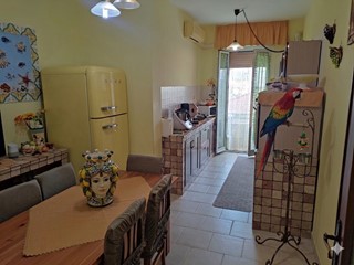 Quadrilocale in Vendita a Carrara, zona Marina di Carrara, 239'000&euro;, 100 m²