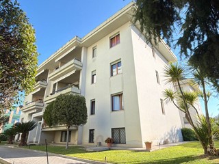 Appartamento in Vendita a San Benedetto del Tronto, 320'000&euro;, 110 m²