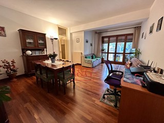Appartamento in Vendita a Amandola, 100'000&euro;, 113 m²